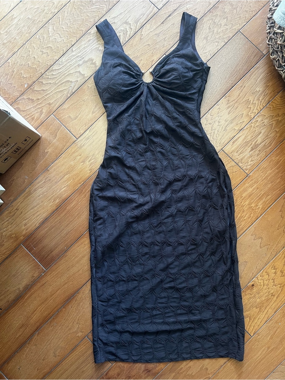 Women's Textured Knit Plunge-Neck Scoop-Back Dress Size 8